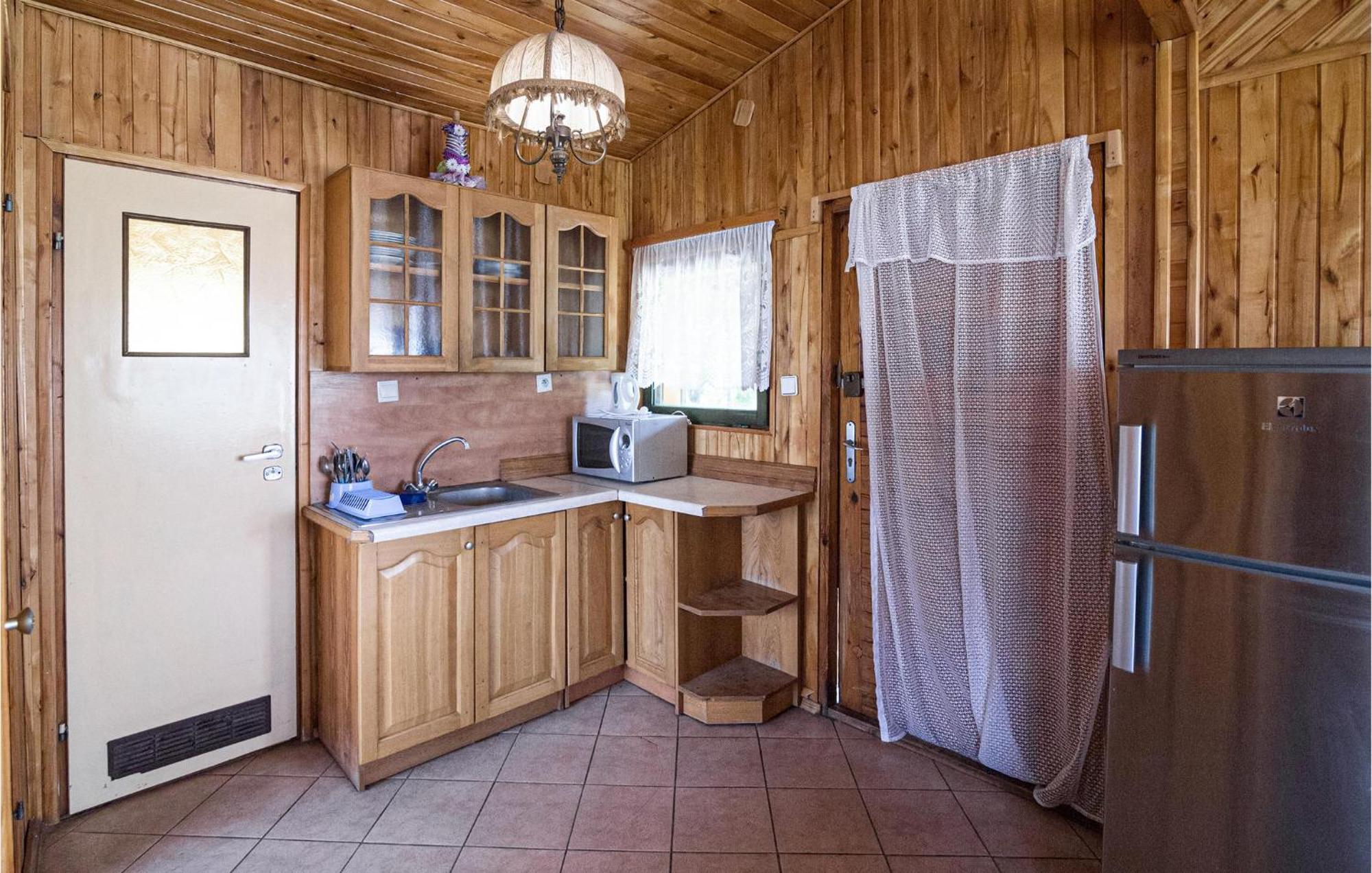 Amazing Home In Wilczeta With Kitchenette Exteriér fotografie